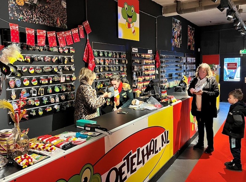 enschotsestraat carnavalswinkel