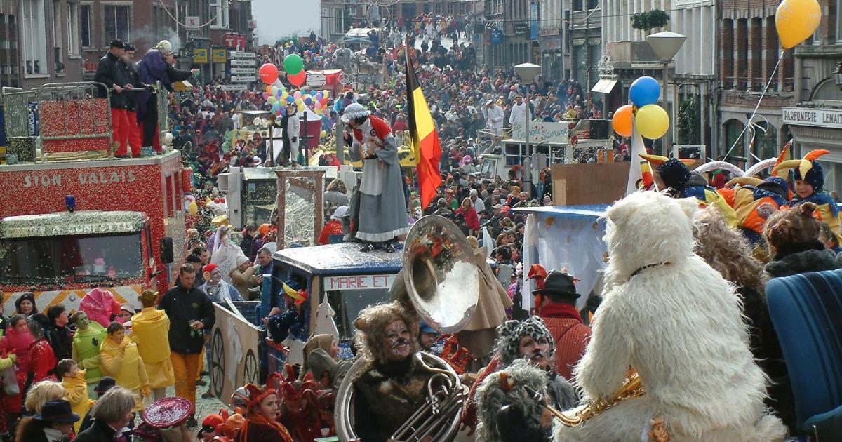 van doorn carnavalswinkel